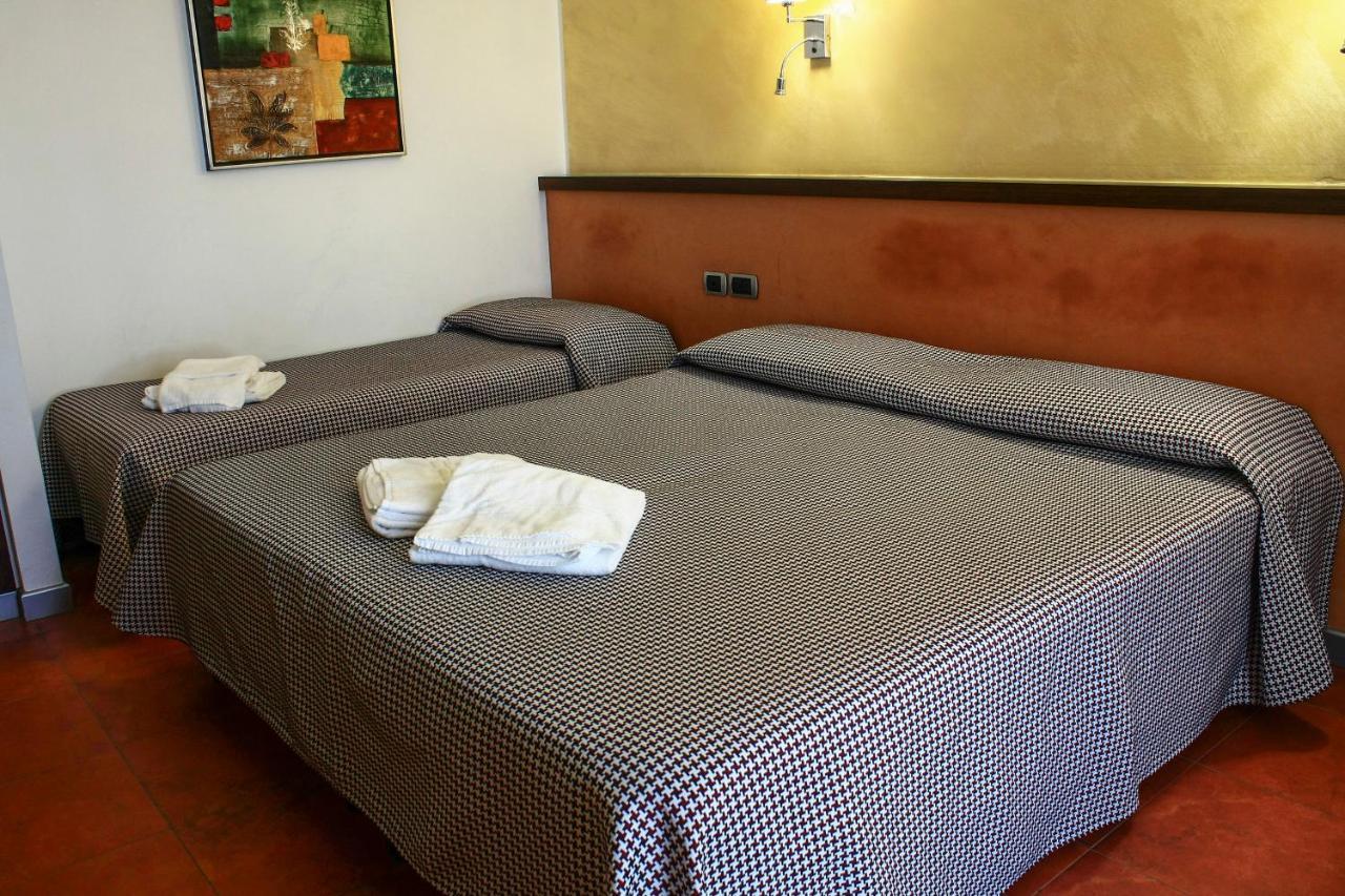 Hotel Bed&Business San Giovanni Teatino Ngoại thất bức ảnh
